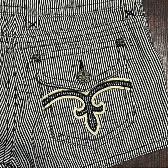 Rock Revival Black and White Striped Women Shorts Detailed buttons size 26 - Picture 12 of 16